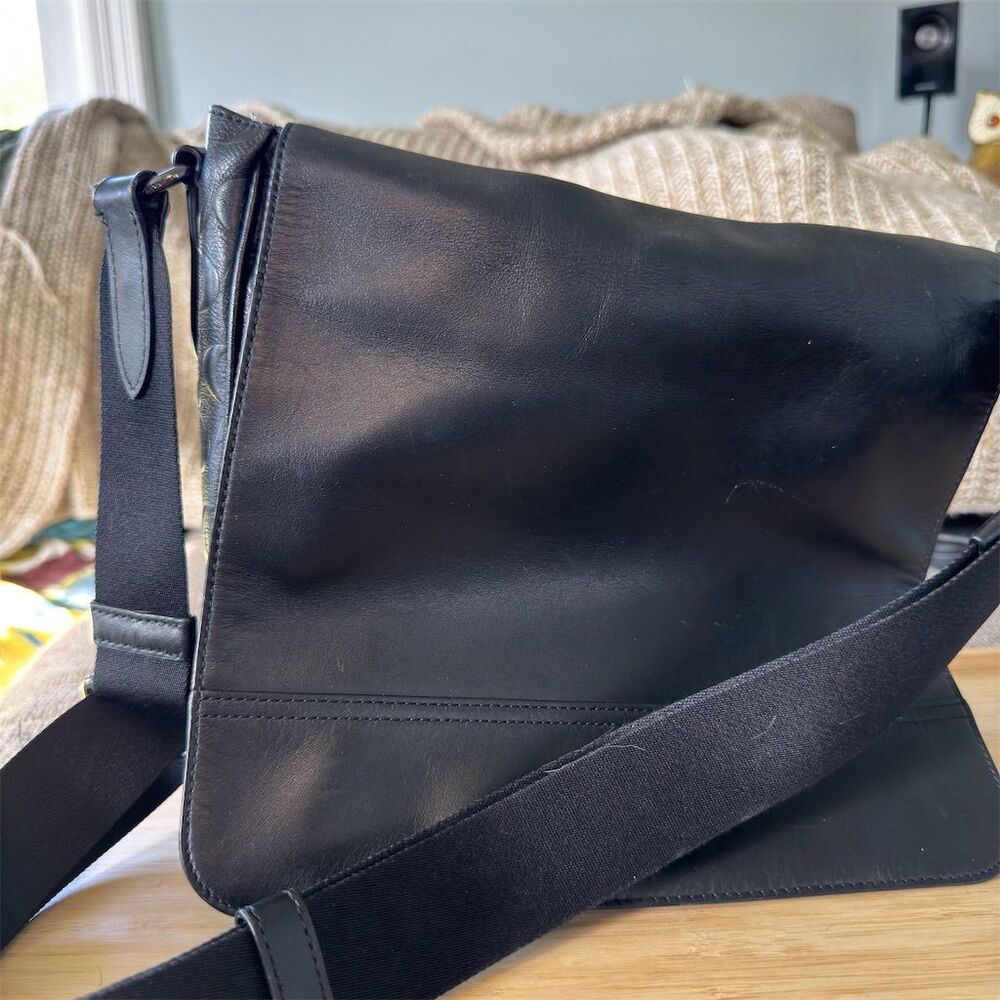 COACH Black Leather Messenger Bag Unisex Adjustable Strap